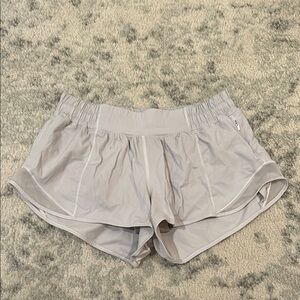 Lululemon Hotty Hot Low-Rise 2.5" Shorts
